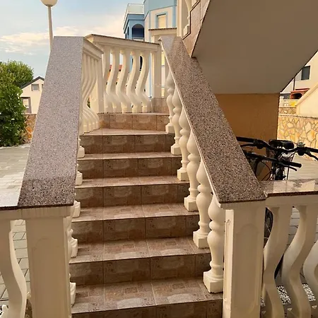 Apartamento Skulj M&m Vir