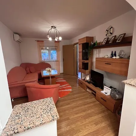 Apartment Skulj M&m
